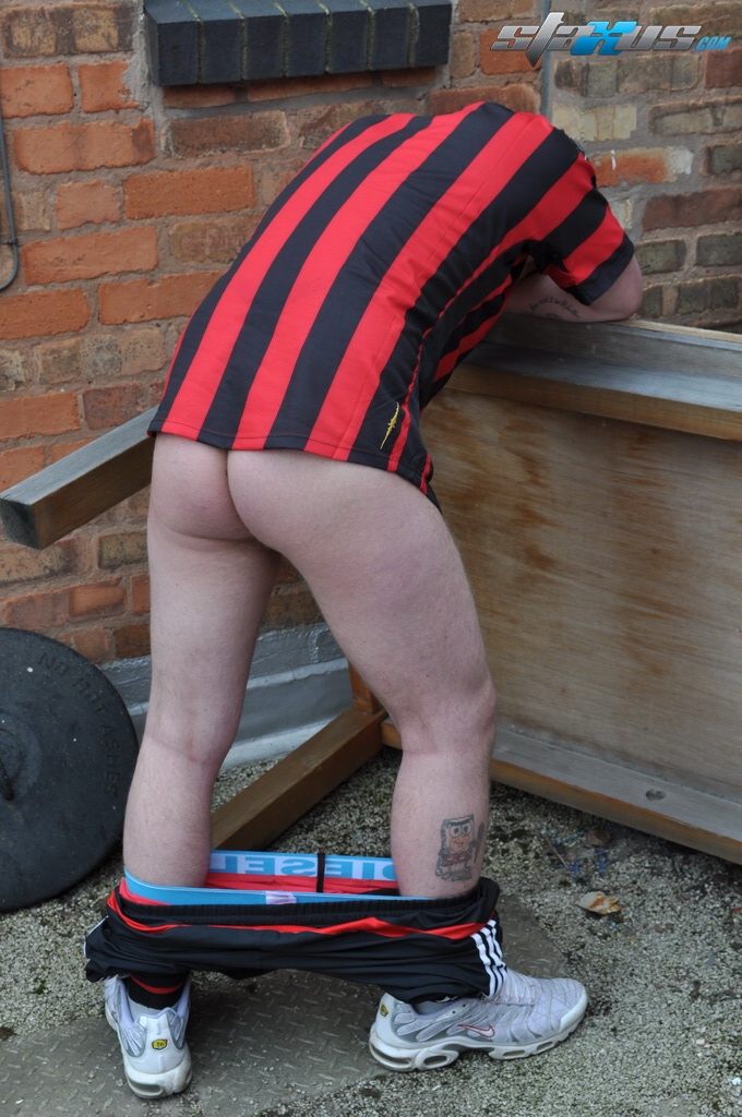 Young british - XXX Dessert - Picture 14