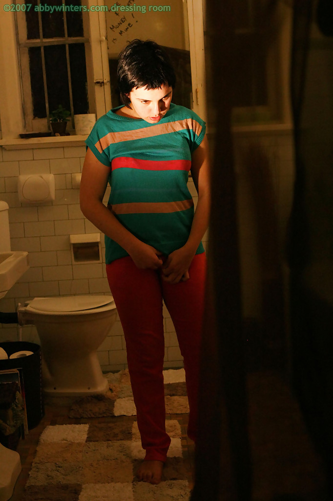 Natural short hair brunette - XXXonXXX - Pic 16