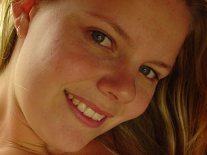 Blonde amateur Australian teen Shayla lo - Picture 3