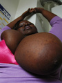 Lovely ebony housewife wanna you watch - Picture 3