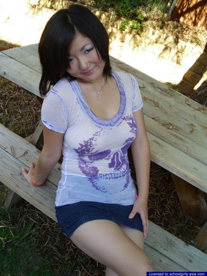 Chubby Chiyo flashes her gigantits outdoors and spreads her pussy lips to show some pink - XXXonXXX - Pic 3