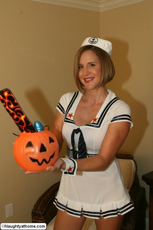 Sexy MILF in Sailor Costume - Picture 3