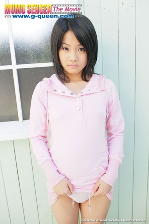Asian teen in pink jumper takes off her panties outdoors - Picture 3