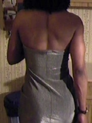 Voyeur is a mature black spinner with a tight body. She - Picture 4
