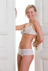 Simonscans Milli has fun showing off her body