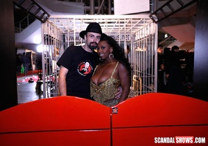 Big boobed ebony babe having fun with white guy in the cage. Tags: Public, reality, interracial. - Picture 3