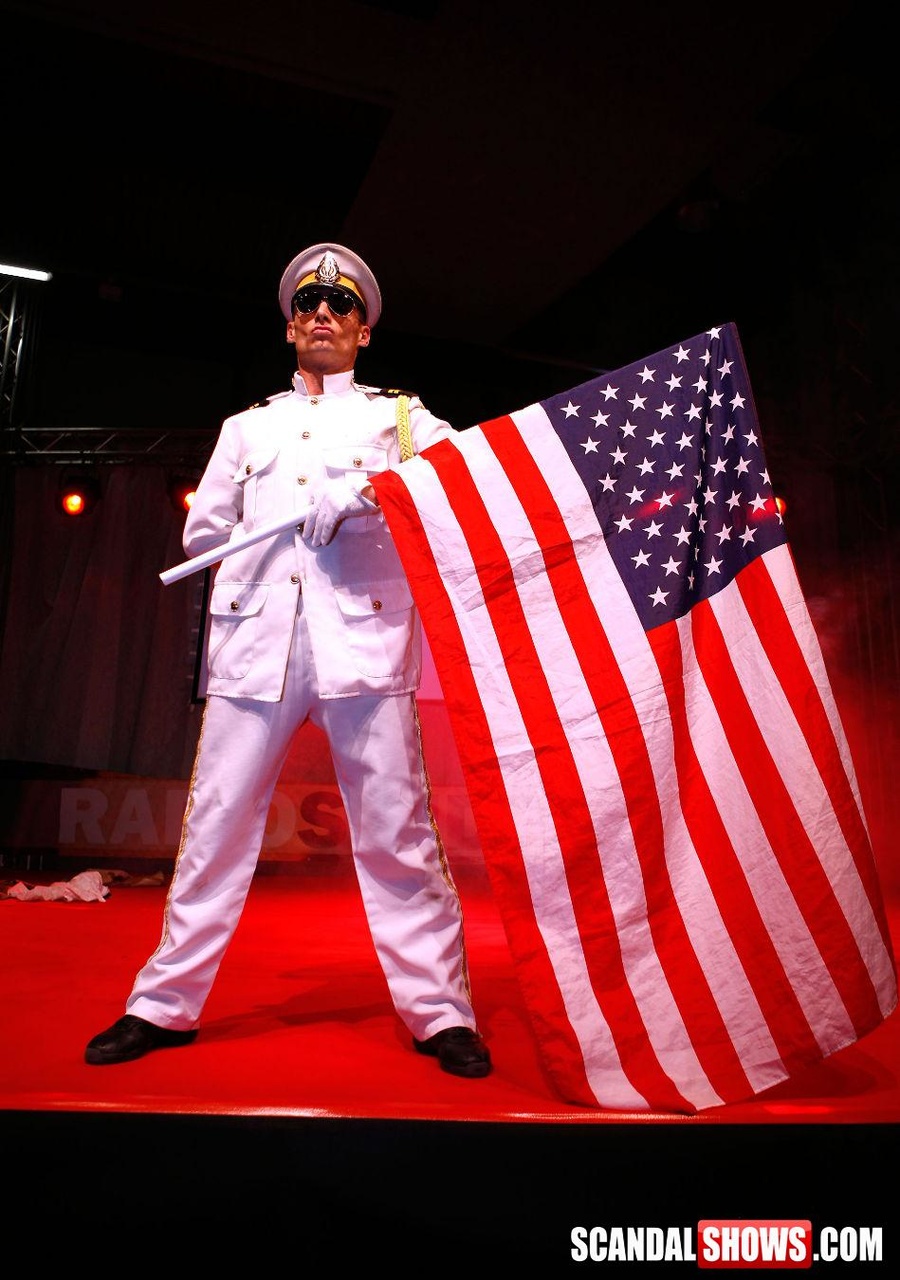 Awesome sexy hotties playing with their shaved pussies on the stage. Tags: Public, reality, insertion, naked girls. - XXXonXXX - Pic 2