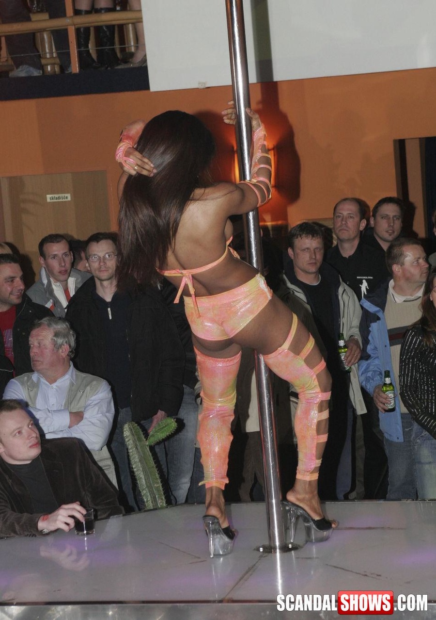 Perfect ass sexy babes slowly getting naked in the public. Tags: Reality, shaved pussy, naked girls, sexy tits. - XXXonXXX - Pic 2