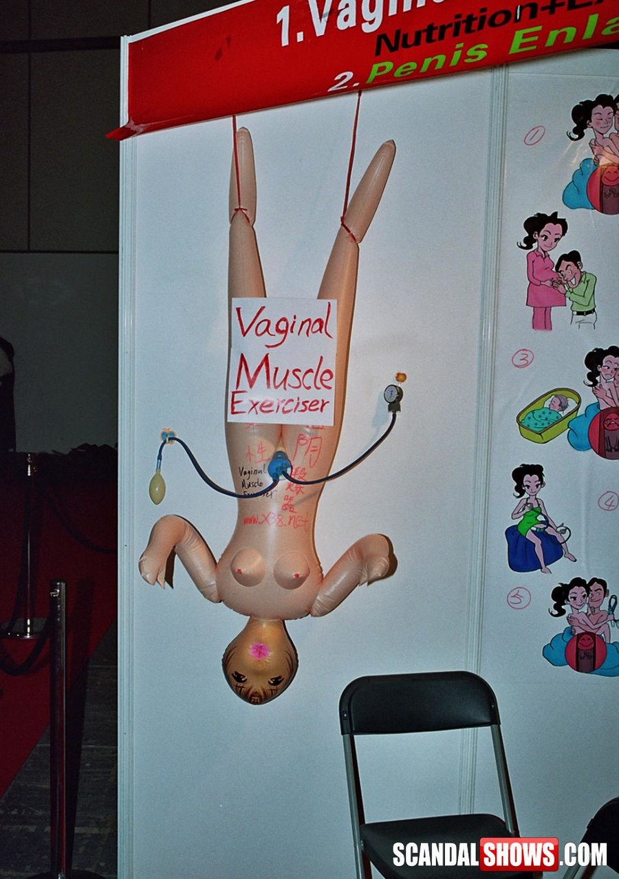 Totally nude sex show babes ge their twats licked and fucked on the stage. Tags: Public, huge boobs, reality, naked girls. - XXXonXXX - Pic 1