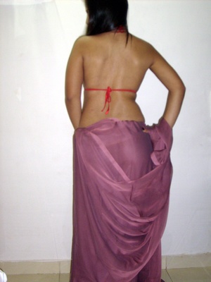 Gorgeous indian babe in sexy red bra teasingly dancing on a cam. - XXXonXXX - Pic 8
