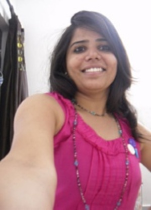 Horny indian hottie making selfshot xxx upskirt pics at home. - Picture 3