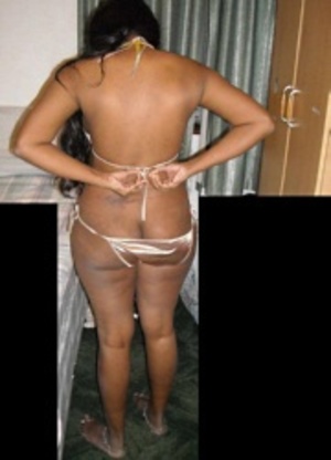 Chubby indian bimbo slowly taking off her pink peignoir and posing in undies. - Picture 9