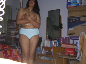 Horny young indian hottie in blue panties playing with her itching vagina. - Picture 9