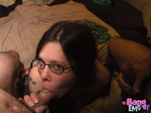 Cock sucking homemade emo porn with nerdy emo slut. - Picture 13