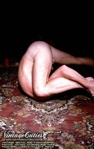 Naked male playing with his dick in vint - Picture 5
