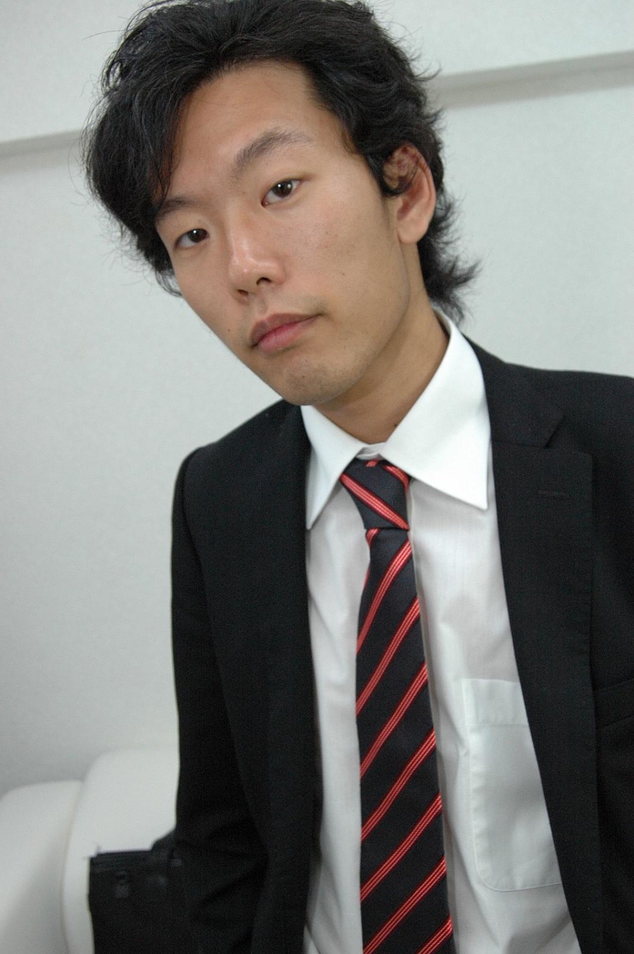 Sex hungry young asian stud slips out his c - XXX Dessert - Picture 1