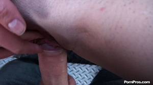Made her suck bicho and get plunged in the most energizing public fuck - Picture 8