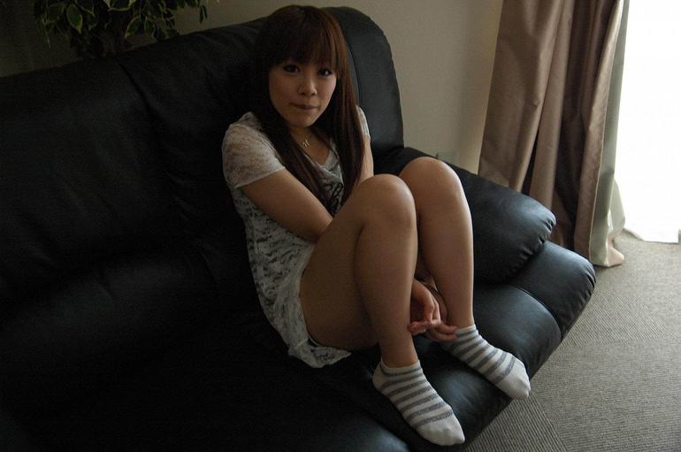 Itchy pussy lovely asian teen babe - Sexy Women in Lingerie - Picture 2