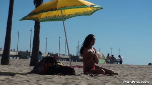 Lying on the beach, her solitude was disturbed by some public nudity guy - Picture 7
