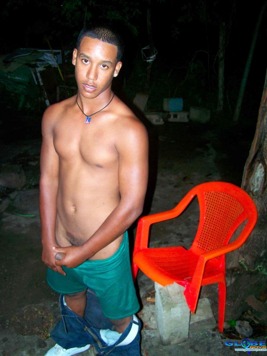 Black one is dusting the duvet on his Gay Sex body - XXXonXXX - Pic 10