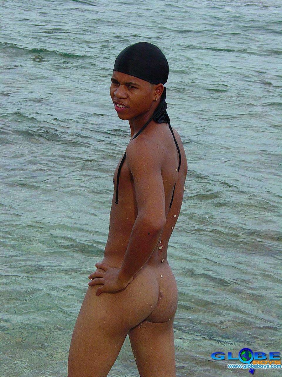 Oops! You think yours is longer than his gay xxx thing?! - XXXonXXX - Pic 4