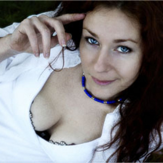 Beautiful redhead hottie strippping - Sexy Women in Lingerie - Picture 3