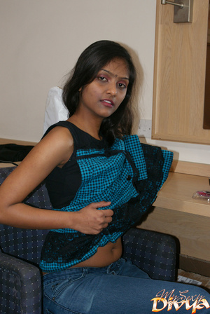 This lovely amateur indidna gilr willing - Picture 3