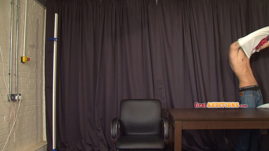 Well hung handsome gay watching adult men's - XXX Dessert - Picture 2