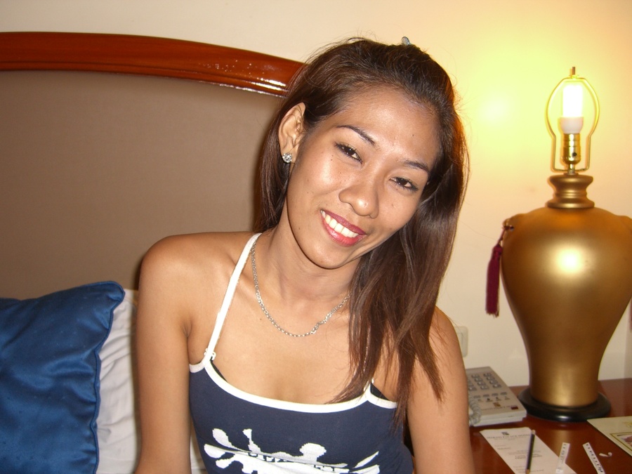 Having her pussy showered and mashed by Asian girl fingers! - XXXonXXX - Pic 19