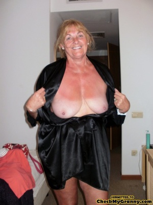 Chubby blonde granny with huge melons wi - Picture 2