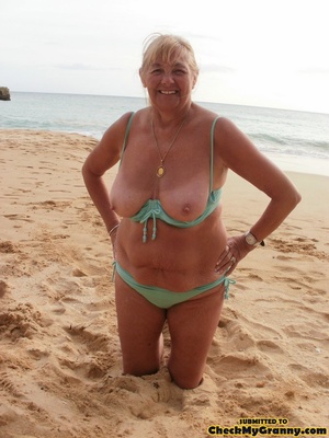 Chubby blonde granny with huge melons wi - Picture 13