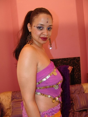 Indian Chick With Big Boobs Fucked Missi - XXX Dessert - Picture 2