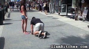 Poor dude on the dog-leash gets humiliat - Picture 7