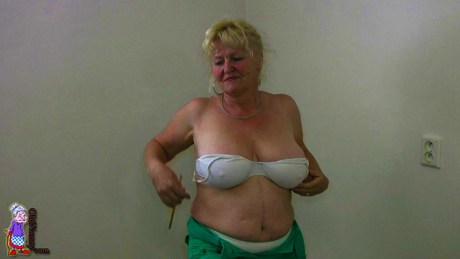 Hey, that’s one more chance of having mature sex with all of you. - XXXonXXX - Pic 11
