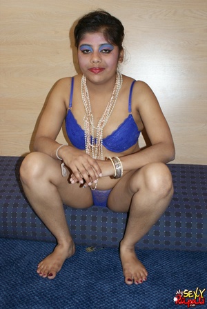 Lustful Indian fatty in blue lingerie and beads gets naked and fondles her chubby body - Picture 4