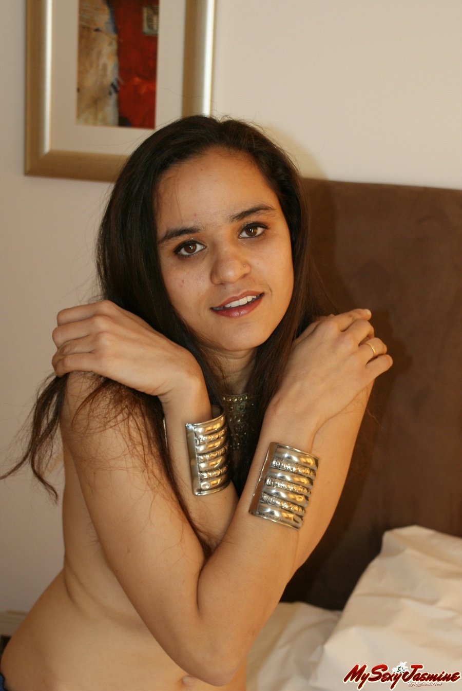 Good-looking Indian chick stripping her white clothes on cam and staying only in blue panties and bracelets - XXXonXXX - Pic 9