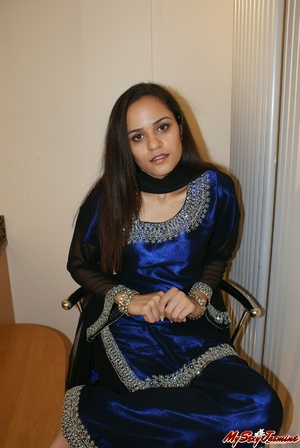 Hot Indian girl in nice blue national costume stripping to expose her lovely body on cam - Picture 1