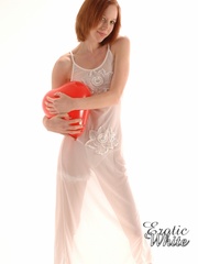 Red nasty chick in a white dress - Sexy Women in Lingerie - Picture 3