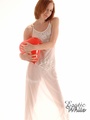 Red nasty chick in a white dress and G - Picture 3