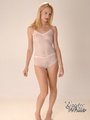 Shay blonde chick in white transparent - Picture 1