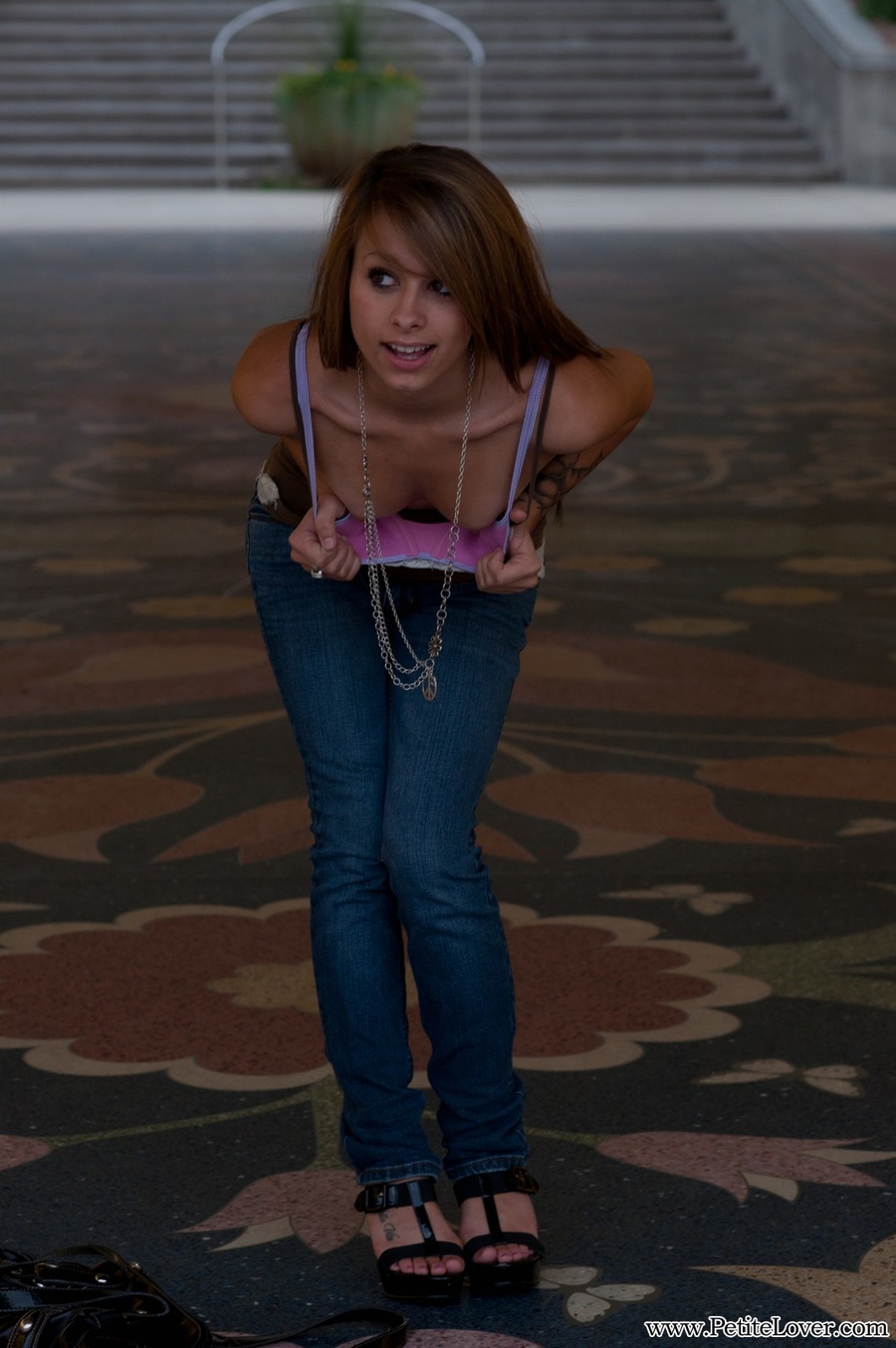 Petite long-haired teen in jeans and top sh - XXX Dessert - Picture 16