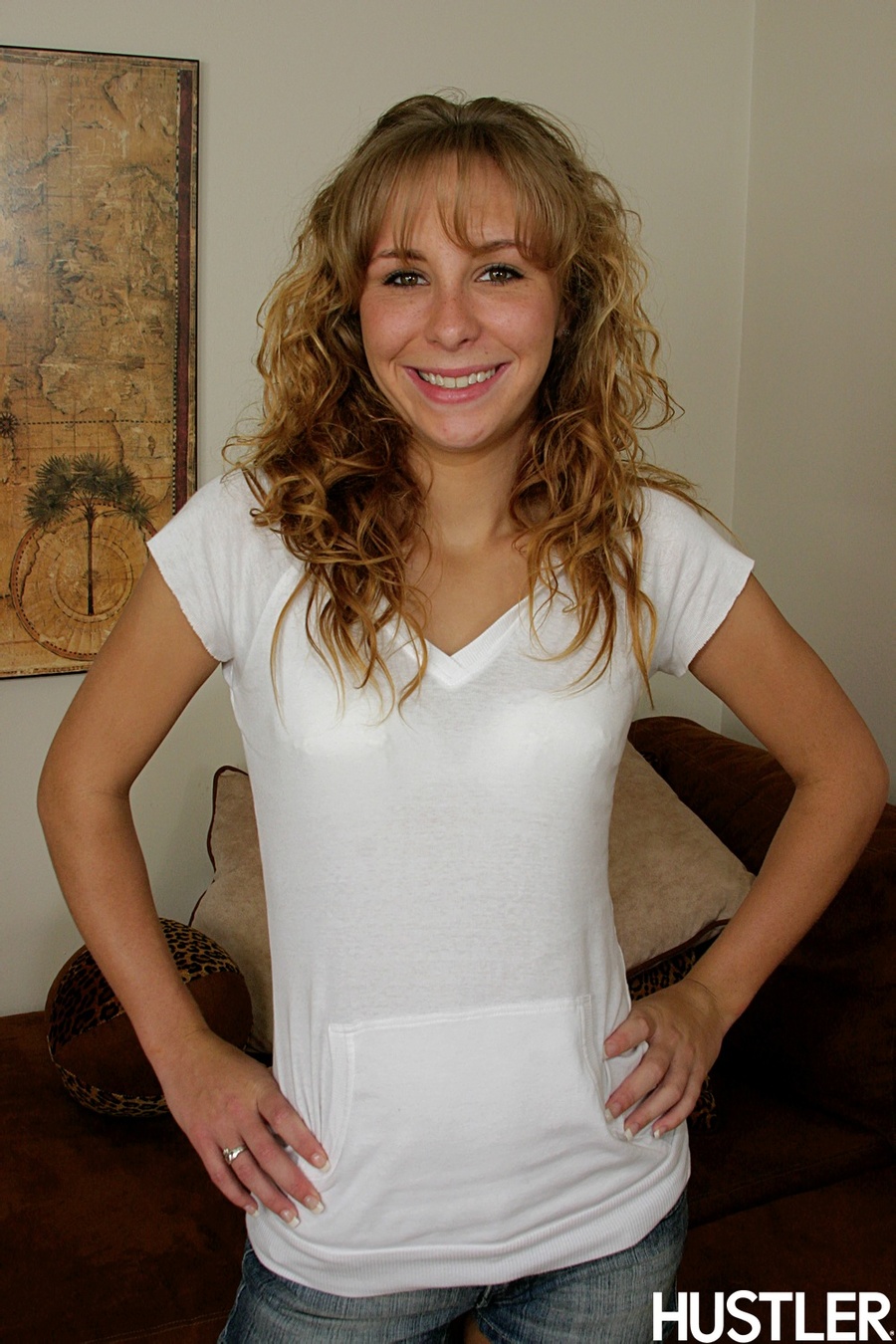 Horny dad seduces hot curly blonde teen to  - XXX Dessert - Picture 2