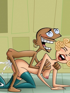 All toon cuties from Clone High get their slippery - Picture 1