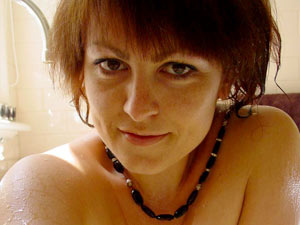 Lovely mom in beads shot herself naked in the plane - XXXonXXX - Pic 1