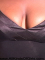 Dazzling black mamasita taking off her - Picture 1