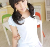 Pigtailed Japanese ten gal takes off her white panties