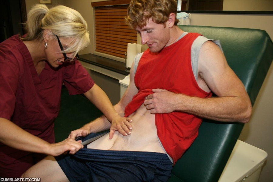 Perverted nurse milks boner and gets drenched with massive cumload - XXXonXXX - Pic 2