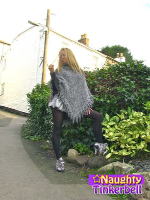 Exotic gold hair blonde looking extra sexy in tights and cool looking outfits - XXXonXXX - Pic 4