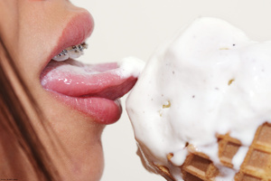Slim Mia posing nude with an ice-cream - XXX Dessert - Picture 5