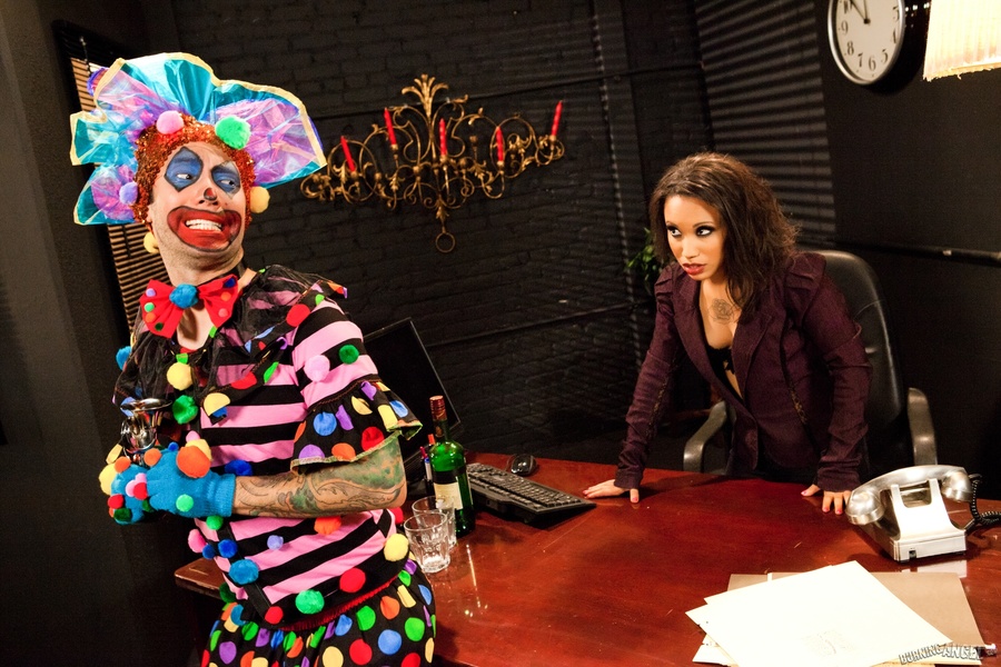 Horny ebony has fun with clown sucking and  - XXX Dessert - Picture 1